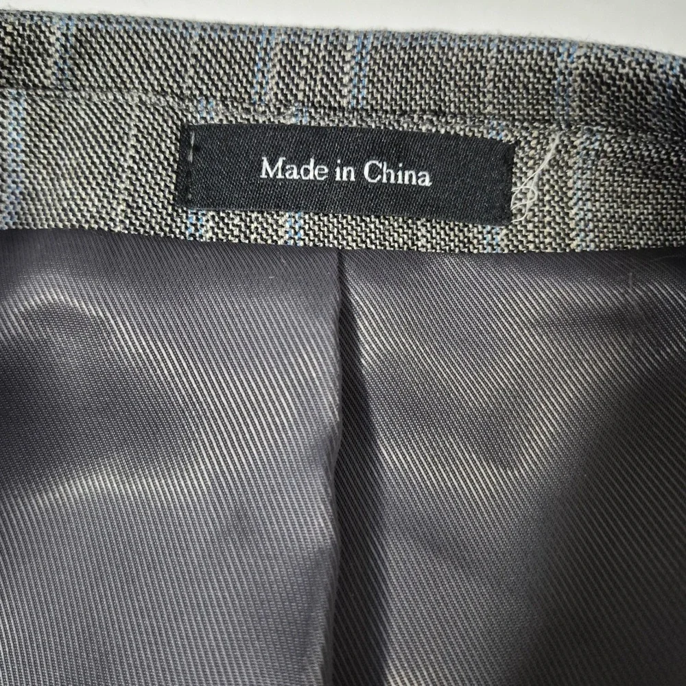 Pronto Uomo Platinum Blazer Mens 38R Gray Plaid Wool Blend Two Button Sport Coat